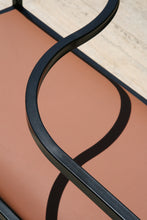 Görseli Galeri görüntüleyiciye yükleyin, Maçka Love Bank, Siyah