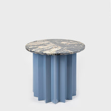 Görseli Galeri görüntüleyiciye yükleyin, Volume Alçak Sehpa, Mavi