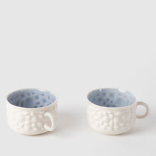 Görseli Galeri görüntüleyiciye yükleyin, Justine Kulplu Cappuccino Fincanı, Mavi & Beyaz