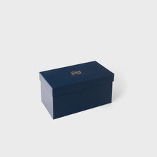 Görseli Galeri görüntüleyiciye yükleyin, Justine Kahve Fincanı ve Tabağı, Bej & Beyaz