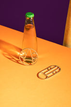 Görseli Galeri görüntüleyiciye yükleyin, Ayşe Şişe Açacağı