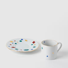 Görseli Galeri görüntüleyiciye yükleyin, Çini Kahve Fincanı ve Tabağı